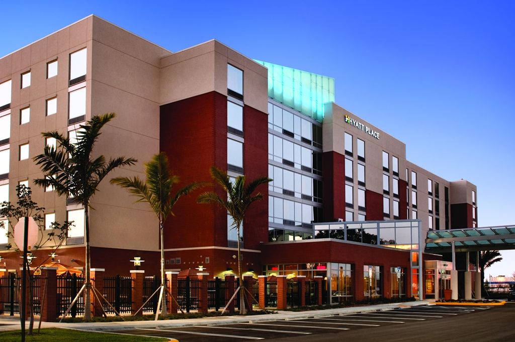 Hyatt Place Fort Lauderdale Airport/Cruise Port Dania Beach Esterno foto