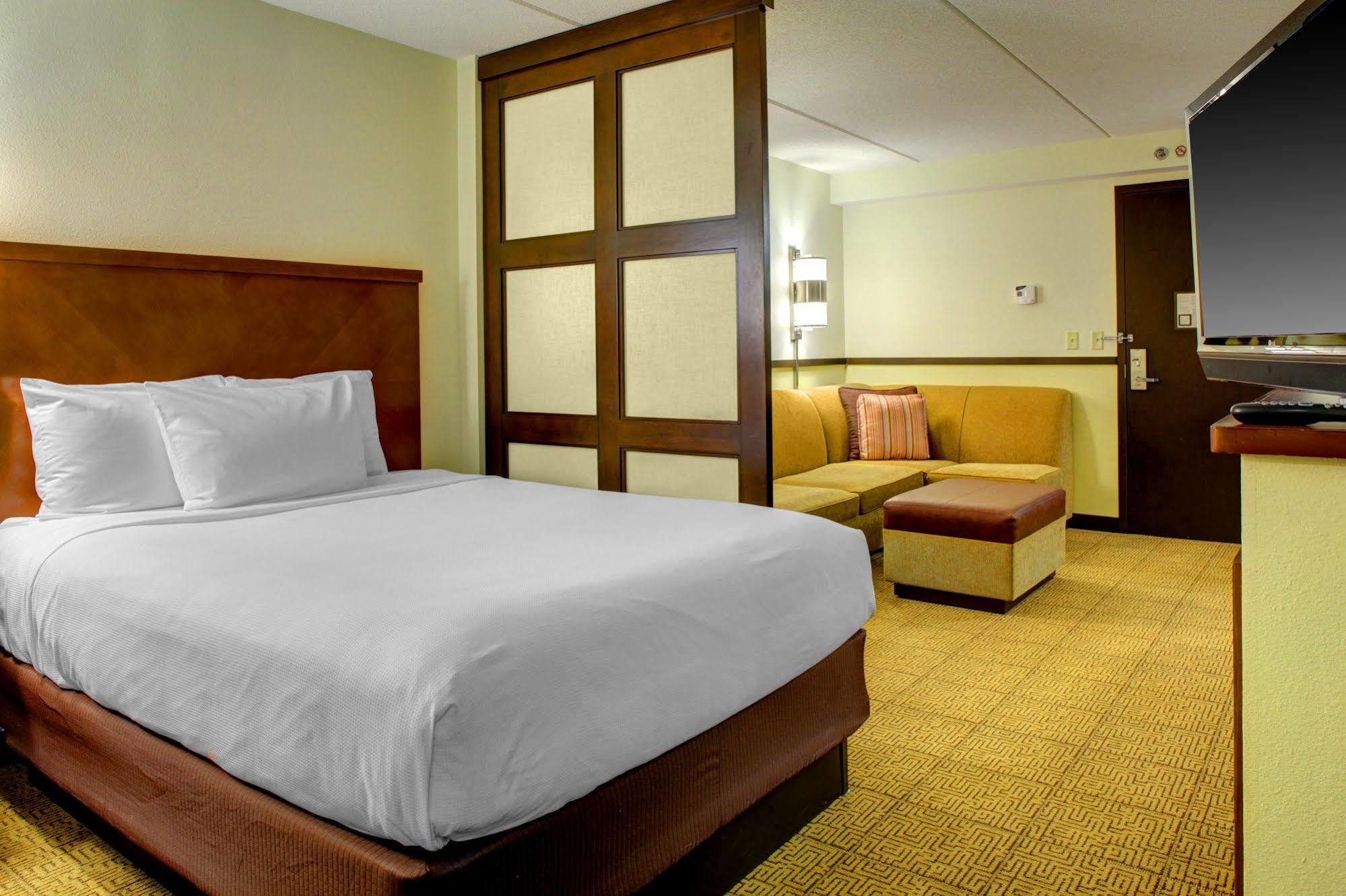 Hyatt Place Fort Lauderdale Airport/Cruise Port Dania Beach Esterno foto