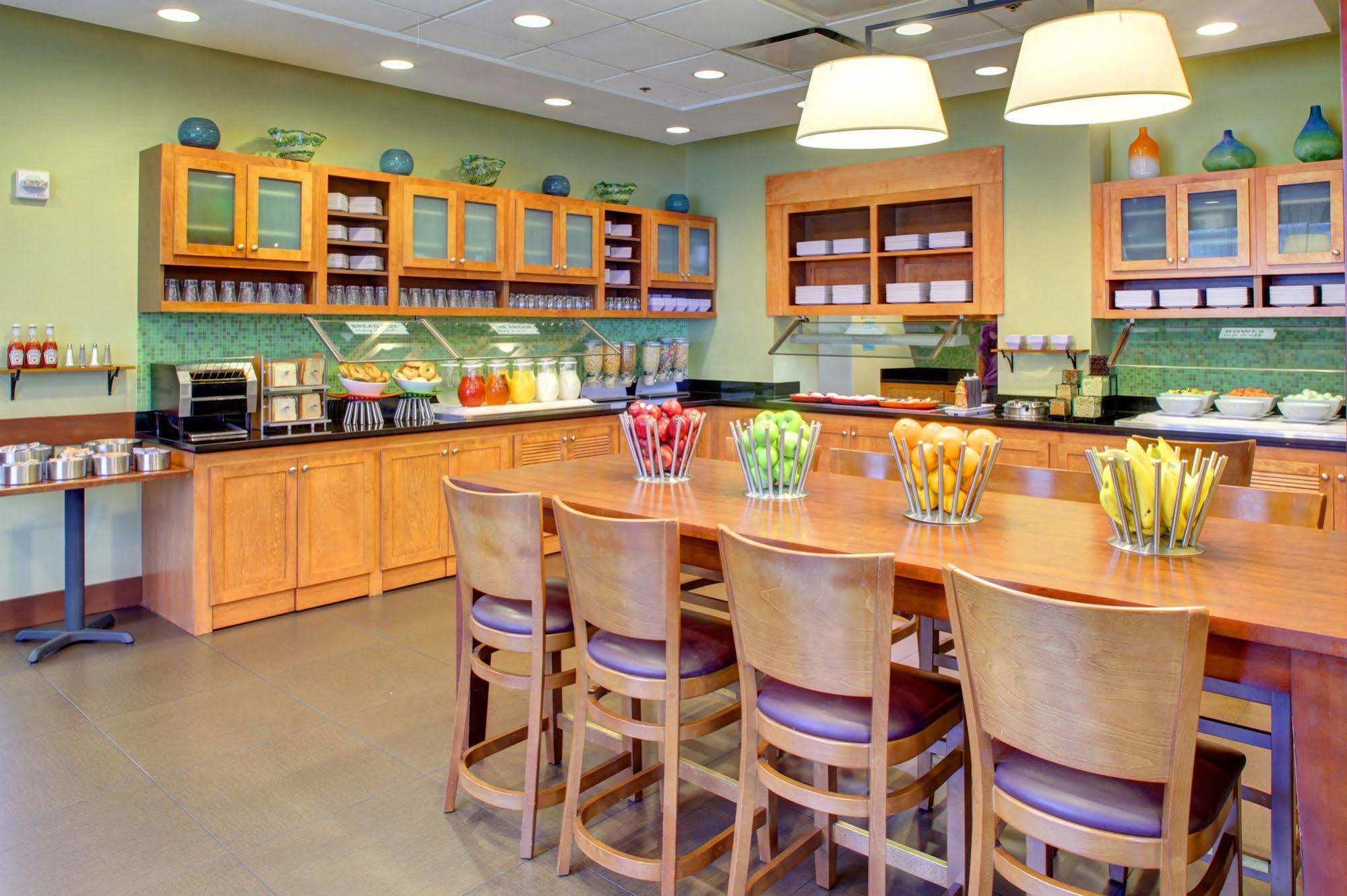 Hyatt Place Fort Lauderdale Airport/Cruise Port Dania Beach Esterno foto